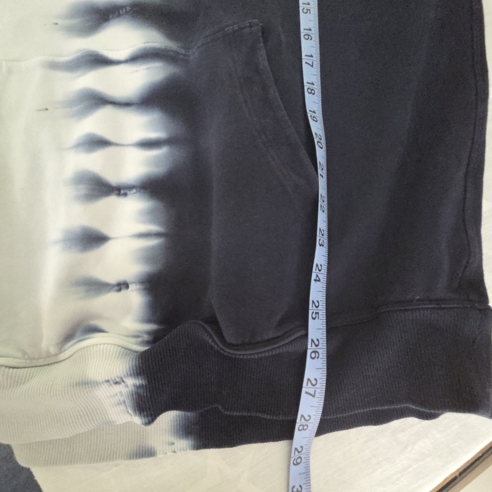 Lululemon Atletica Tie-Dye Hoodie in Blue and White Size SMALL WITH Stains - Picture 10 of 12